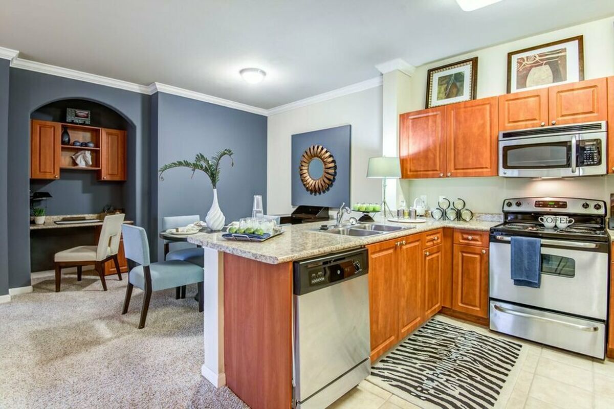 Centerview at Crossroads